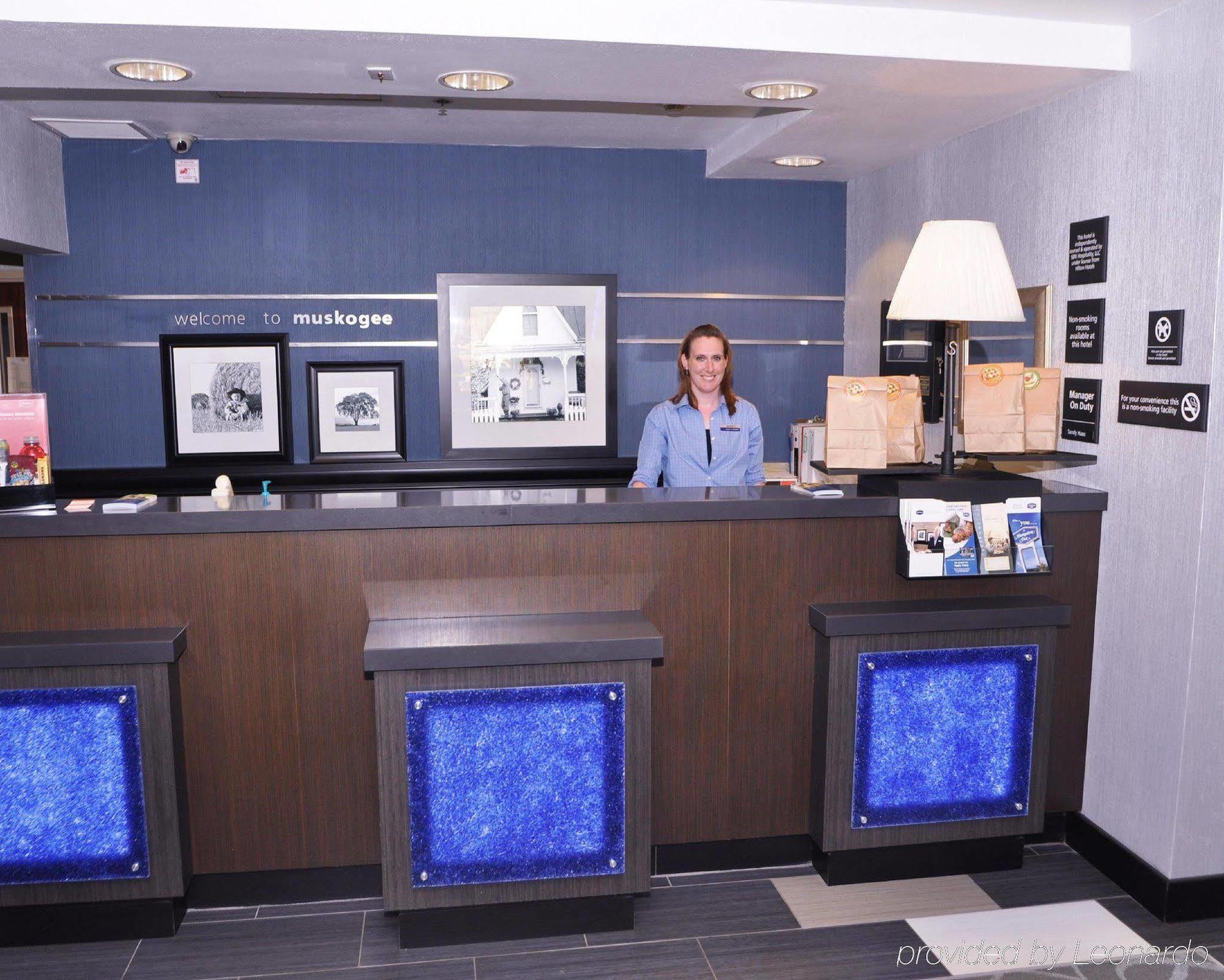 Hampton Inn Muskogee Bagian luar foto