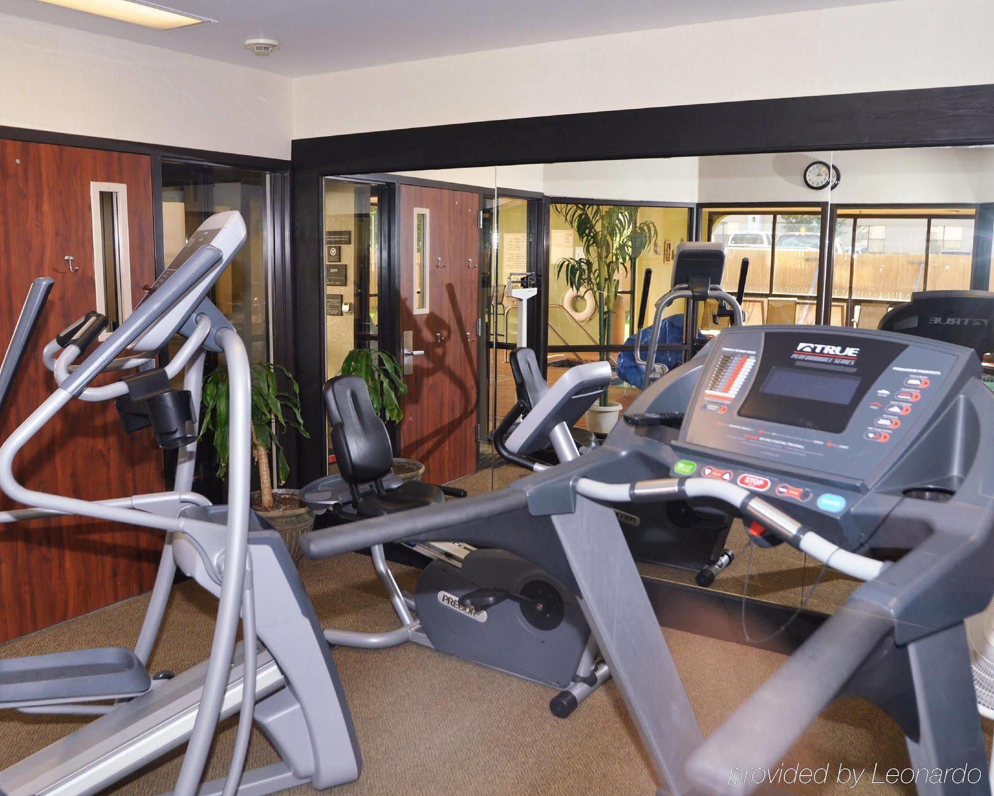 Hampton Inn Muskogee Bagian luar foto