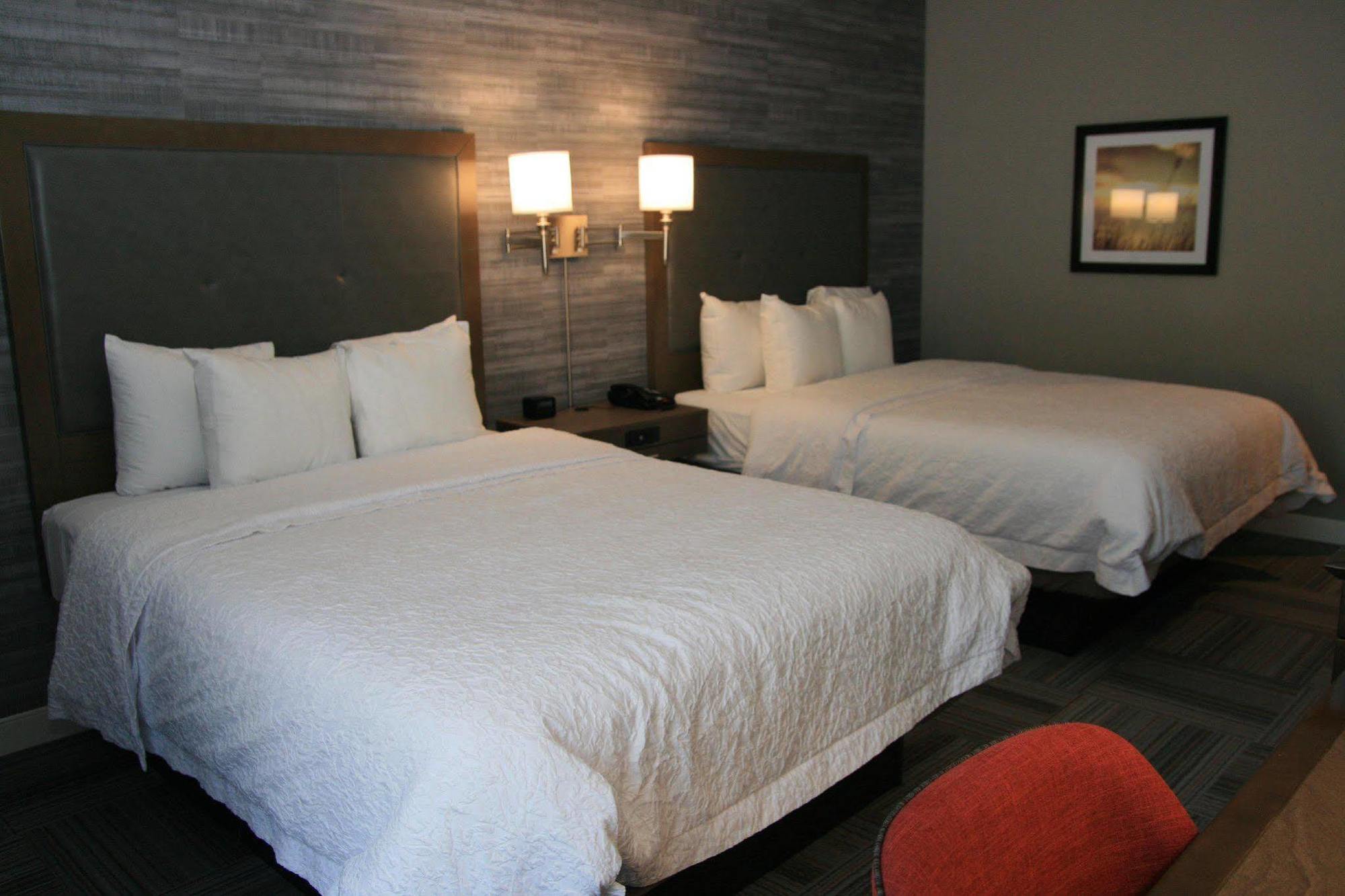 Hampton Inn Muskogee Bagian luar foto